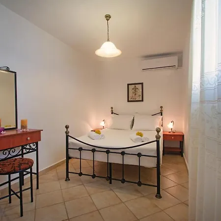 Vikentios Rooms Katsounion Exterior photo