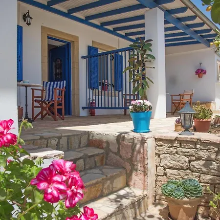 Vikentios Rooms Katsounion Exterior photo